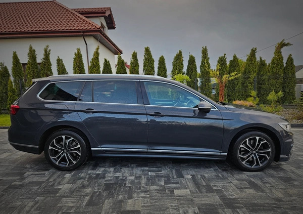 Volkswagen Passat cena 89000 przebieg: 160000, rok produkcji 2019 z Ciechanów małe 92